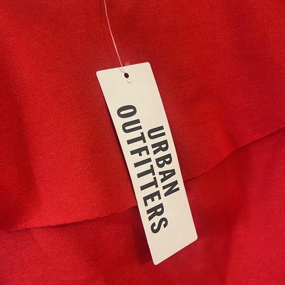 Urban Outfitters Ruffle Off-Shoulder Dress NWT - Picture 5 of 6